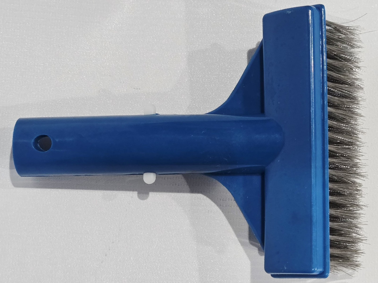 5&Prime; Heavy Duty Pool Brush for Stubborn Stains, Steel Bristles