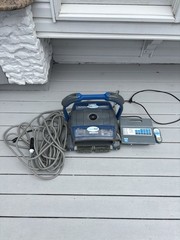 Aquabot Robotic Pool Cleaner Blue/Gray w/ Power Supply, Remote & Cord