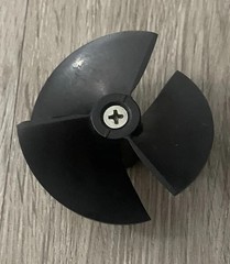MAYTRONICS DOLPHIN REPLACEMENT YELLOW IMPELLER & SCREW (9995266-R1)