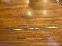 UNUSED NEW Swimming Pool Telescopic Pole EXTENDS TO OVER 9 FEET LONG – INTEX