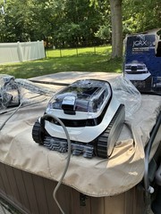 Jacuzzi JCRX Robotic Pool Cleaner