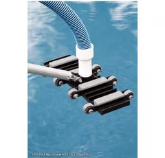 Deluxe Flexible Swimming Pool and Spa Vacuum Head, HDX. Quality pool products