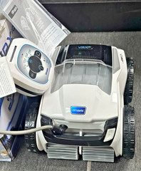 Polaris VRX iQ+ Robotic Pool Cleaner with iAquaLink Control FVRXIQP