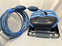 Dolphin Nautilus CC Plus Robotic Pool Cleaner