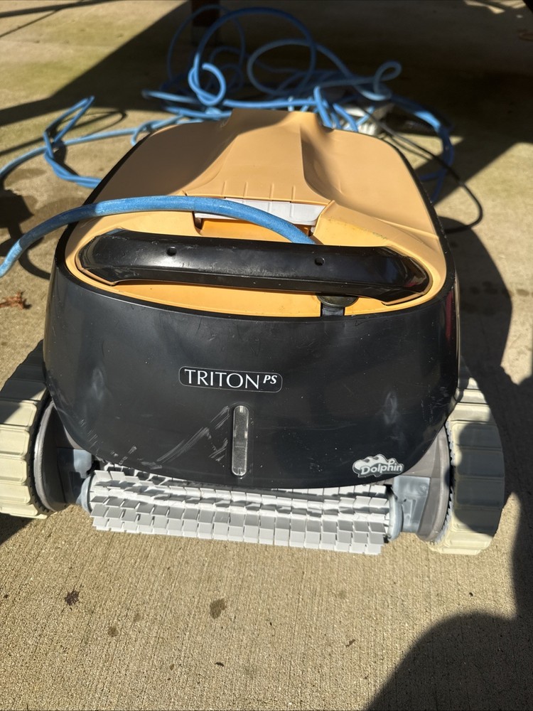 Dolphin Triton PS Plus Pool Vacuum Parts / Run issues