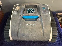 PARTS OR REPAIR WYBOT Robotic Pool Cleaner Osprey 700 Pro FOR PARTS / REPAIR !!