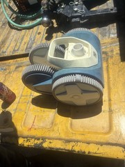 Suction Operated Pool Cleaner/ Vacuum Wall Climb, In-Ground Pools