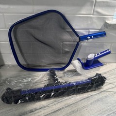 3 Pcs Pool Vacuum Cleaning Kit Includes Pool Brush, Corner Brush & Leaf Skimmer