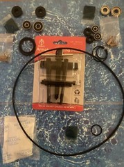 New Maytronics Dolphin Discovery Older Model Motor Unit Rebuild Kit With Puller