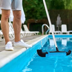 22&Prime; Extra-Wide Heavy-Duty Pool Brush with Detachable Corner Brush & Nylon Bristl