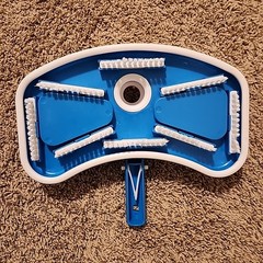 12&Prime; Deluxe Weighted Butterfly Pool Vacuum Head, Swivel Hose Connection, Pole…