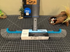 Pool Brush Curved Edge 19.9&Prime;x4.3&Prime;x5.5&Prime;