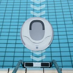 Pool Vacuum Cleaner Cordless Swimming Pool Automatic Cleaner With Led Indicator