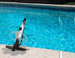 Trident 2 Above Ground Suction-Side Swimming Pool Cleaner w/ 32&prime; of Hose